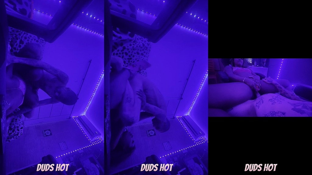 o contraste perfeito, a pretinha e seu tatuado sem limites (Dluquinha, Duds_Hot) o contraste perfeito, a pretinha e seu tatuado sem limites (Dluquinha, Duds_Hot)