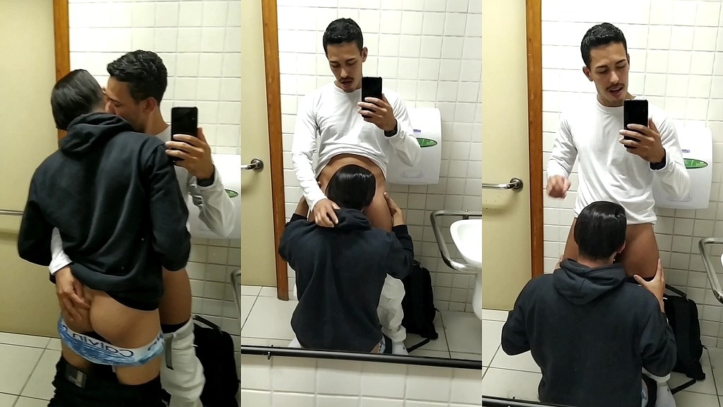 posso gozar na sua boca no banheiro? (Luccas Melo, FelliphiBoy) posso gozar na sua boca no banheiro? (Luccas Melo, FelliphiBoy)