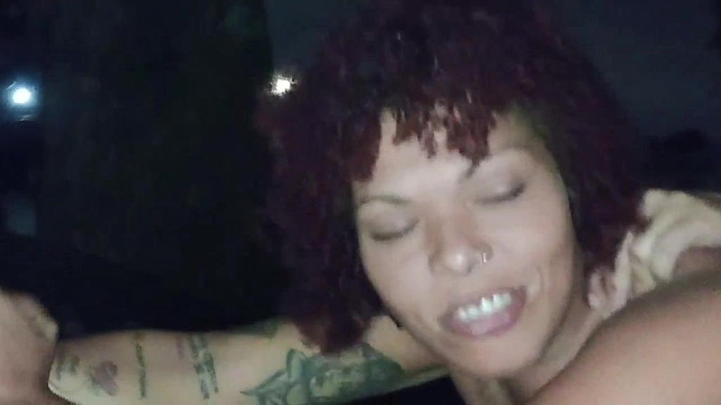 corno leva puta para fazer dogging e deixa estranhos usarem a sua amada esposa (Grazy Sapeca, Bruno Sapeca, Luan, Japa bukake, Chicao Festadoape) corno leva puta para fazer dogging e deixa estranhos usarem a sua amada esposa (Grazy Sapeca, Bruno Sapeca, Luan, Japa bukake, Chicao Festadoape)