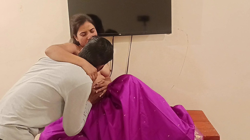amateur indian couple making romantic love with erotic sex (Gill, Natasha Gill) amateur indian couple making romantic love with erotic sex (Gill, Natasha Gill)