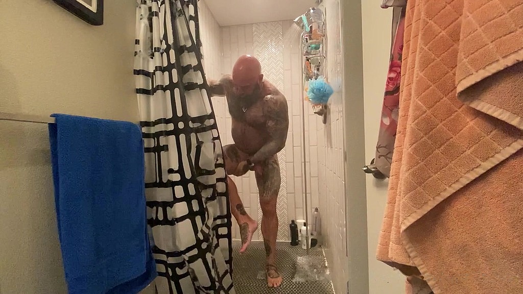 jason collins rubbing one out in the shower! (Jason Collins) jason collins rubbing one out in the shower! (Jason Collins)