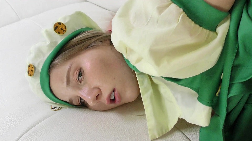 Vienna Rose thinks giving up the nookie is healthier than pushing cookies!