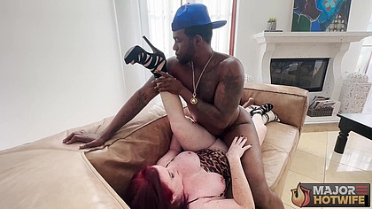 Mansion Sex Session With Horny Peaches And Big Dicked Stud Rome Major!