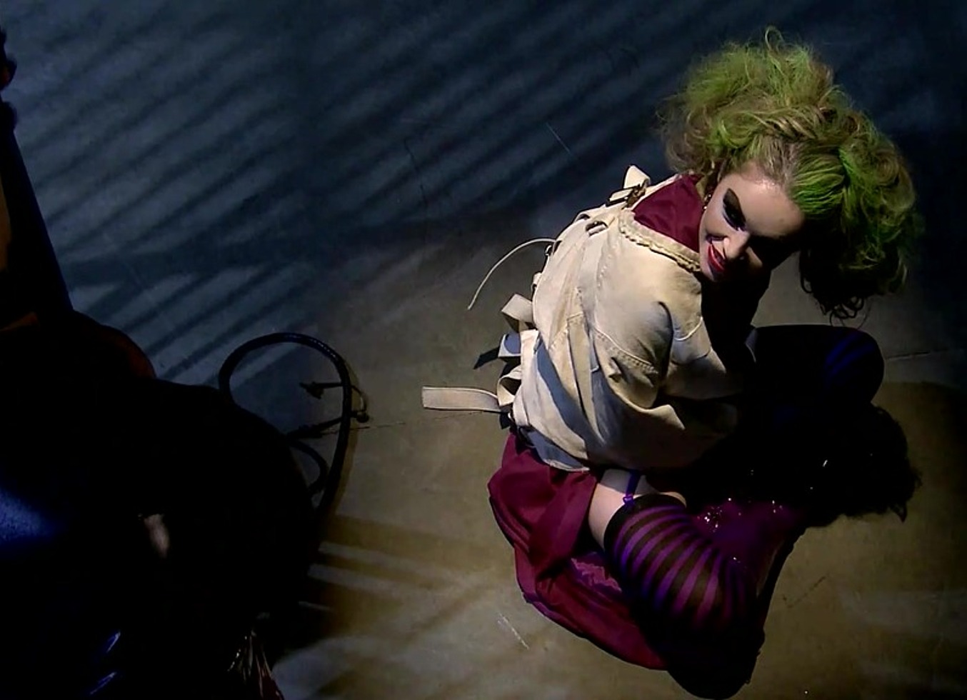 Katwoman Jennifer Dark Prowls Into a Prison Cage 3 Way