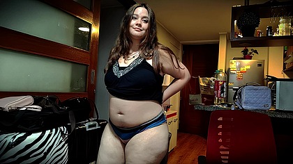 Nicole's Greedy Night In β Stuffing Her Huge Belly Till She Bursts πππ₯€π₯