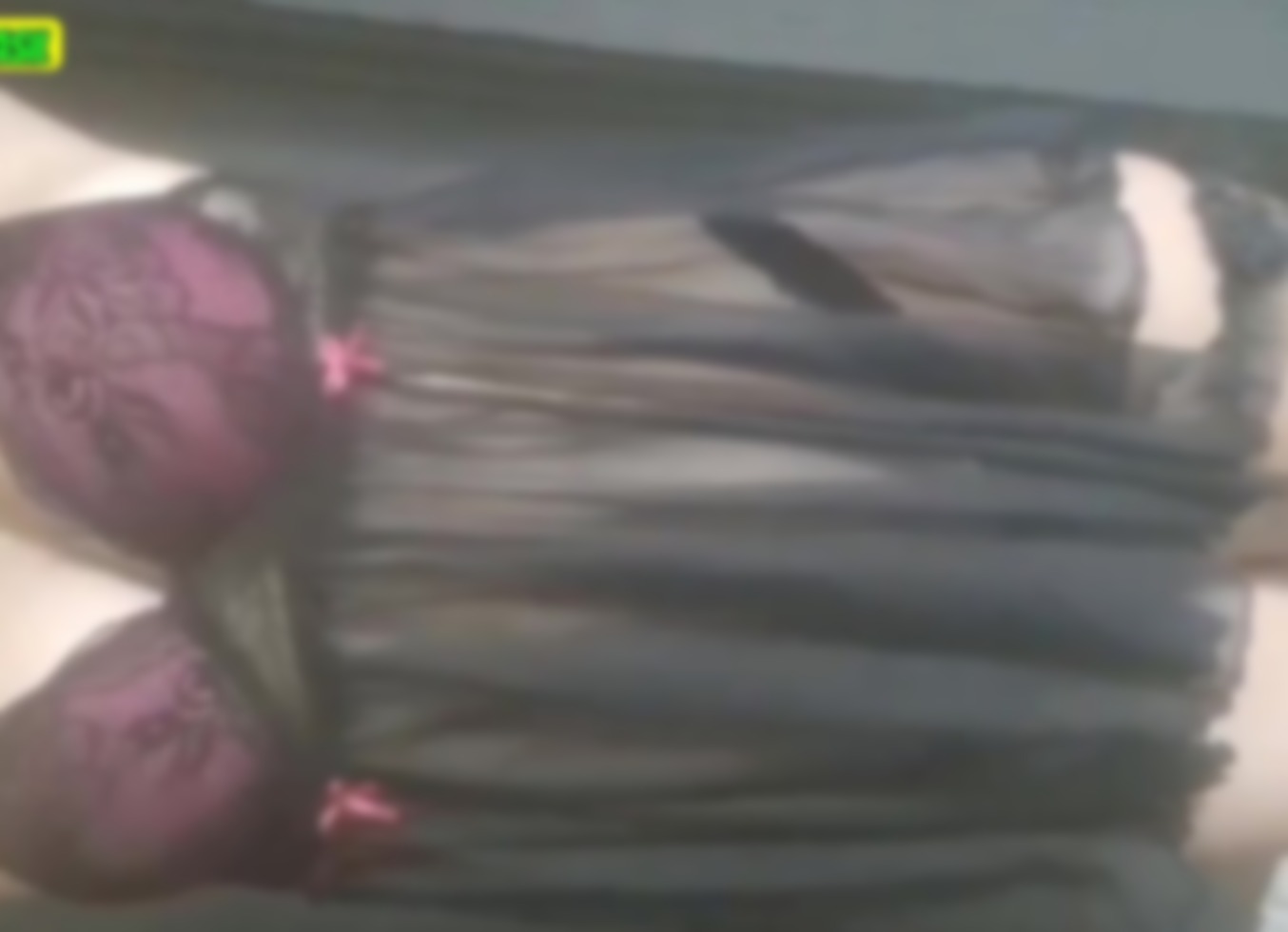 Exibindo A Esposa Vadia