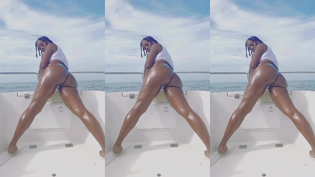 ladyraex - beach fun (LadyRaeX) ladyraex - beach fun (LadyRaeX)