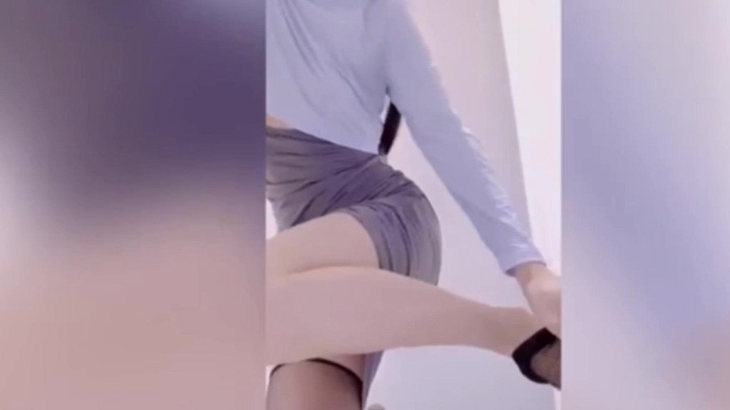 天花板级别身材,水滴乳都是爱你的形状淫语自慰喷水不断 (Taotao666) 天花板级别身材,水滴乳都是爱你的形状淫语自慰喷水不断 (Taotao666)