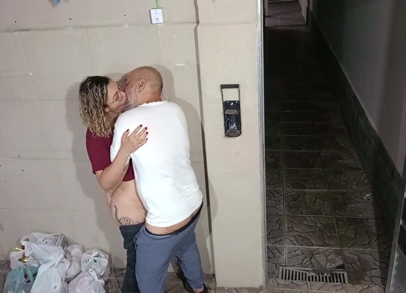 Teacher Meets Student Behind School And Seduces Student