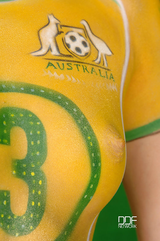 Hot young babe posing #8