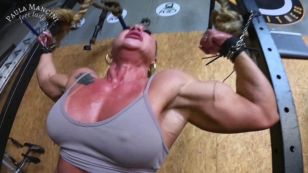 female muscle fantasy - chained! (Paula Mancini, Conan of trample) female muscle fantasy - chained! (Paula Mancini, Conan of trample)