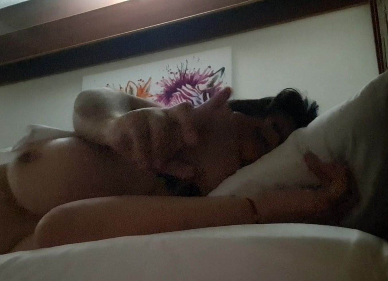 Enteado Me Deu Sexo Duro Na Minha Cama
