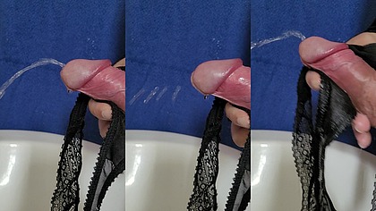 Piss on panties