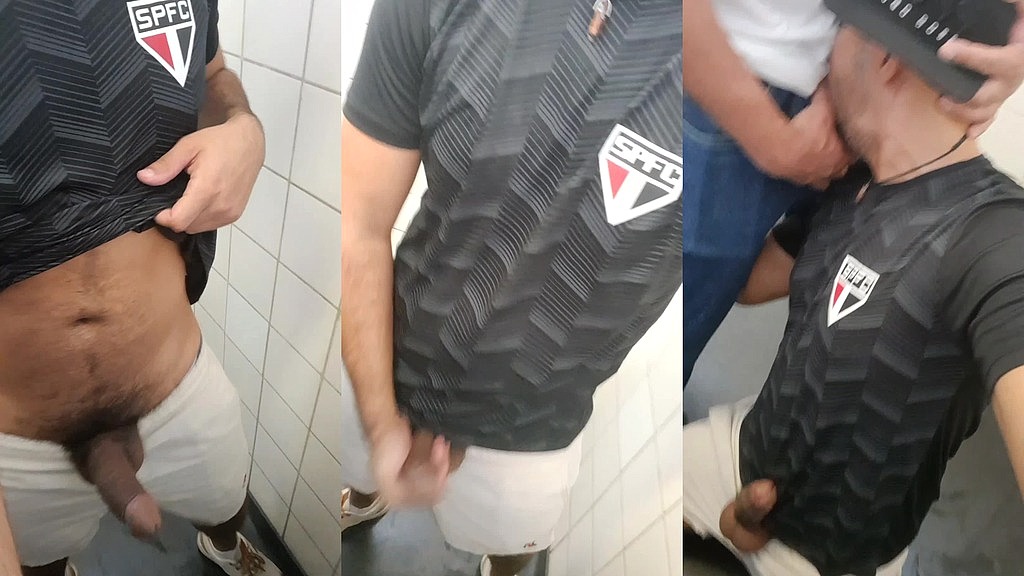 entrei no banheiro e tinha um macho lindo me olhando, desci o short e deixei ele mamar, eu mamei tambem e fui leitado na boca (Ariedson Alves, Socyal Sem Camisa) entrei no banheiro e tinha um macho lindo me olhando, desci o short e deixei ele mamar, eu mamei tambem e fui leitado na boca (Ariedson Alves, Socyal Sem Camisa)