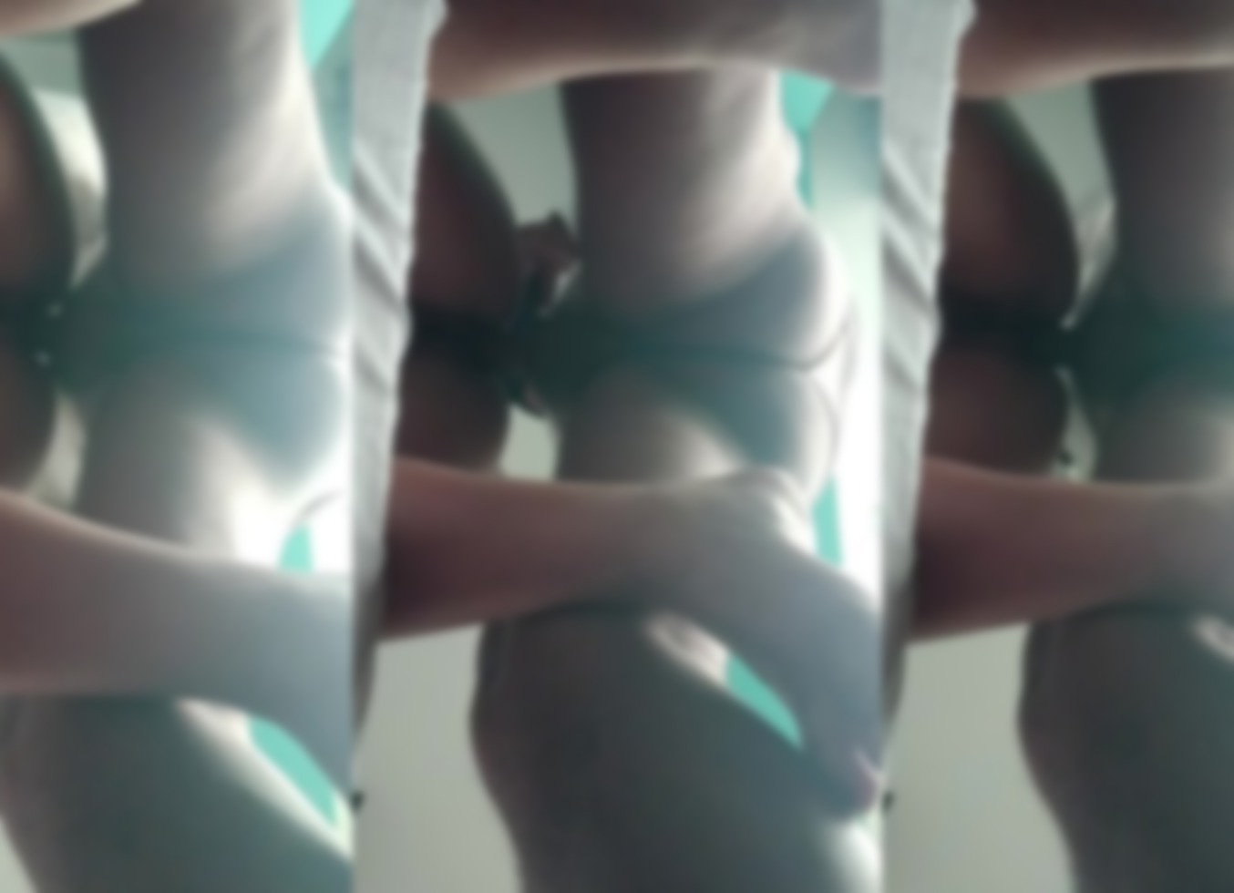 Wo De Zheng Ge Ji Ba Du Cha Jin Liao Ta De Pi Gu