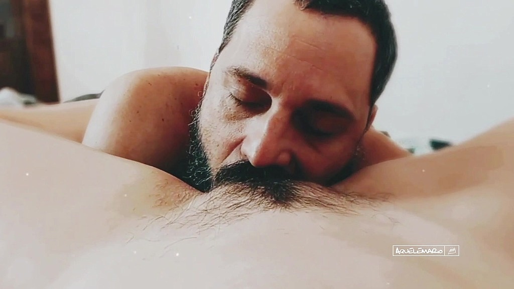 pussy worship: i love to smell it, lick it, suck it; especially if it s a hairy pussy (Bia Roman, Aquele Mario) pussy worship: i love to smell it, lick it, suck it; especially if it s a hairy pussy (Bia Roman, Aquele Mario)