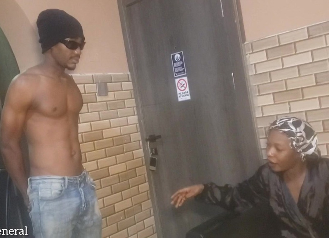 House Boy Got Seduced By Madam And Ended Up Getting Fucked