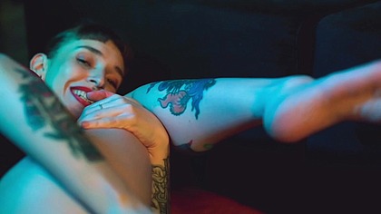 Foot Fetish & Anal Play