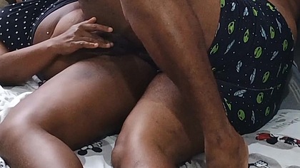 Preta safada no cu guloso