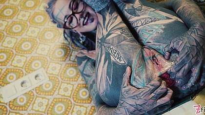 ANAL gapes and PISS on books and TOYS