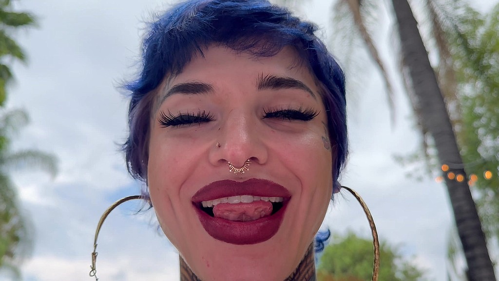 pov анальний трах з гарячою зататуйованою дитинкою badmomtiti (Alfie, Titi Ramone) pov anal fuck with hot tattoed babe badmomtiti (Alfie, Titi Ramone)