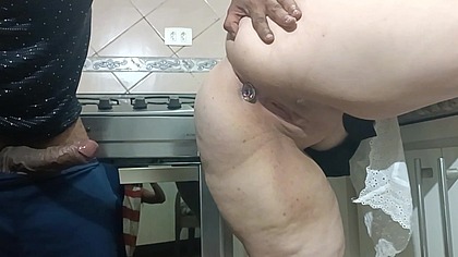 Contratei um empregada Branca Sabe por que