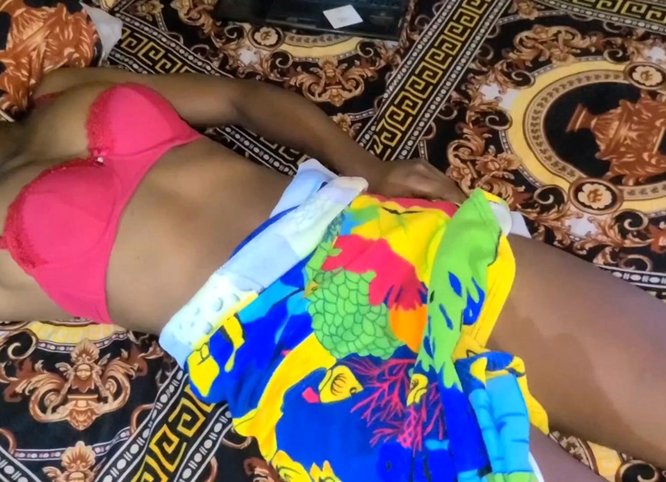 Sleeping Beauty Gives The Best Handjob