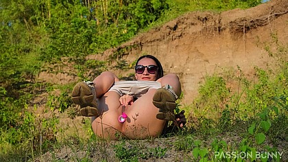 Horny masturbation in sunset paradise