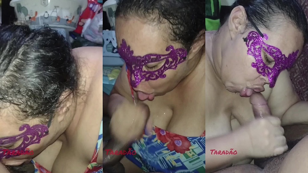 Taradao, Suzzy82: puta safada tomando no cu antes do bloquinho de carnaval (AnalVids.com) puta safada tomando no cu antes do bloquinho de carnaval (Taradao, Suzzy82)