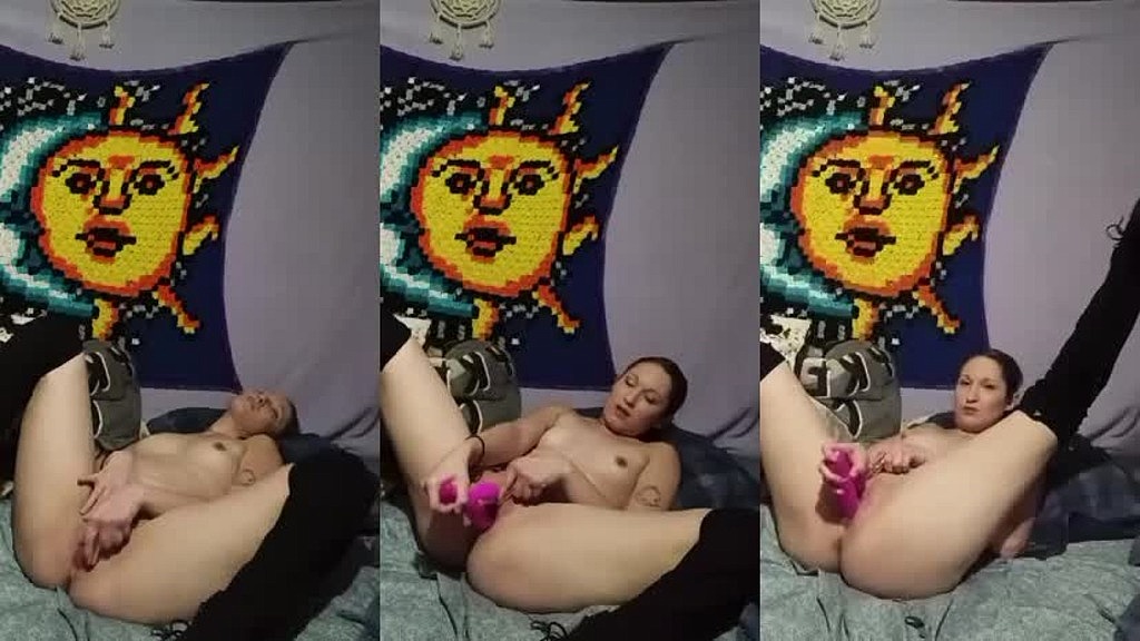 2. playing with vibrator and dildo 2toys (MoonlitCassie) 2. playing with vibrator and dildo 2toys (MoonlitCassie)