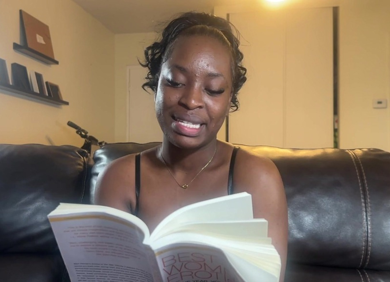 Miss Lilie Reads For You