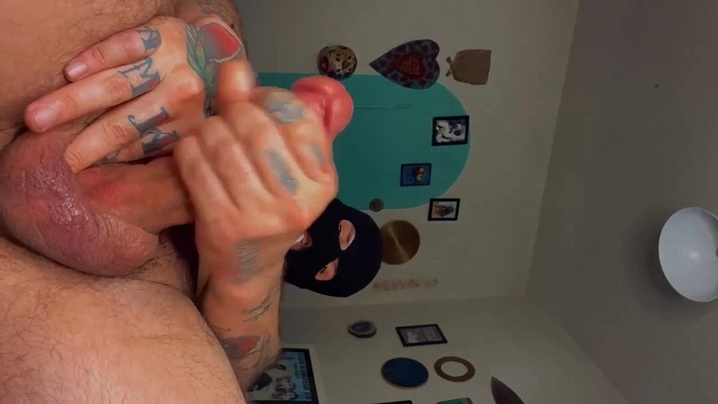 hot man moaning and shaking orgasm while dirty talk (TransLatina, Euwagnersantiago) hot man moaning and shaking orgasm while dirty talk (TransLatina, Euwagnersantiago)