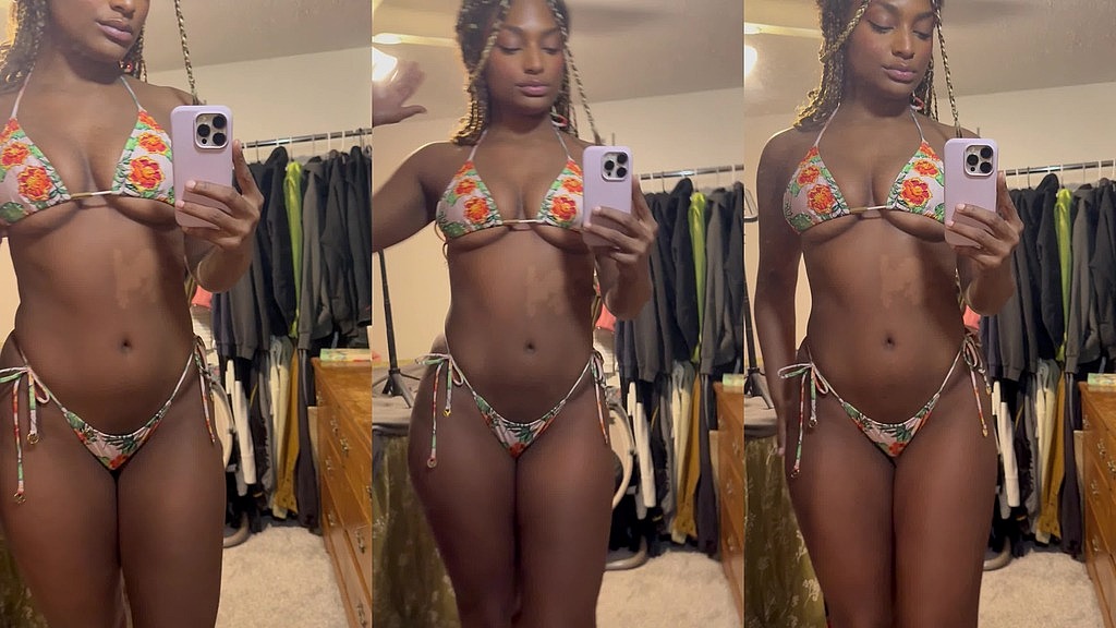bikini try-on (Rhae Woods) bikini try-on (Rhae Woods)
