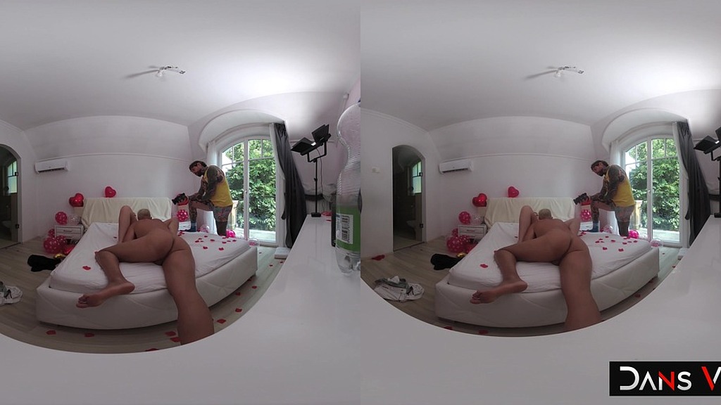 Dean Van Damme, Porno Dan, Lana Wolf: figa martellata, Lana Wolf prende due enormi cazzi contemporaneamente! (AnalVids.com) pussy pounded, lana wolf takes two huge cocks at once! (Dean Van Damme, Porno Dan, Lana Wolf)