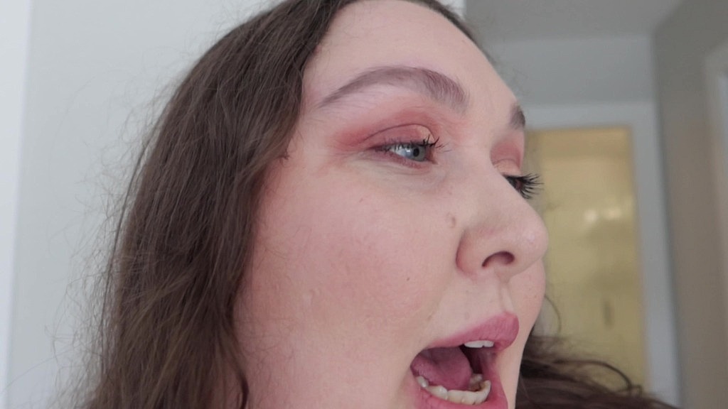 everyone pisses on katja!!! (Katja Miyatovich, Vanessa Riley, Vanessa Strawberry, Robyn Bankz, Clover Fae) everyone pisses on katja!!! (Katja Miyatovich, Vanessa Riley, Vanessa Strawberry, Robyn Bankz, Clover Fae)