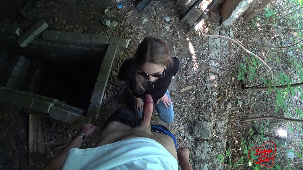 delinquente succhia il cazzo e mangia la sborra all'aperto - soboyandsogirl (SOboyandSOgirl, Soboy) thug-girl sucks cock and eats cum outdoor - soboyandsogirl (SOboyandSOgirl, Soboy)