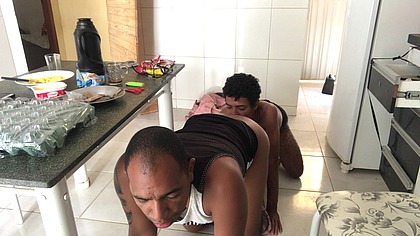 RED 0124.2 At my step sister's house, when no one was home (part 2)