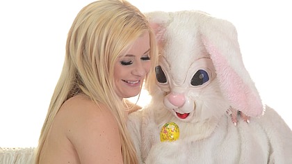 a visit with mr. rabbit (Charlyse Bella, Choky Ice)