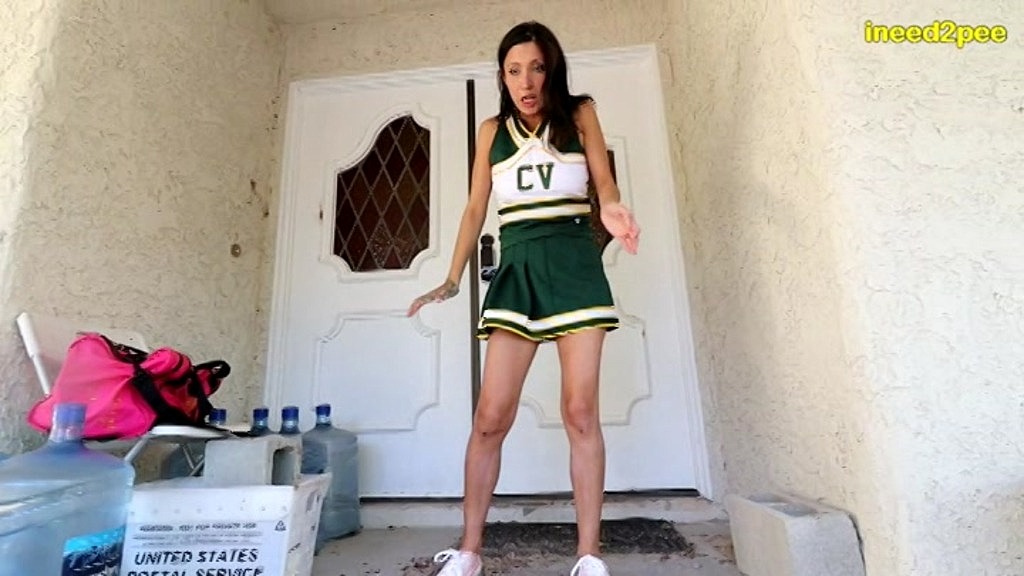 cheerleader jade jantzen pissing white cotton panties (Jade Jantzen) cheerleader jade jantzen pissing white cotton panties (Jade Jantzen)