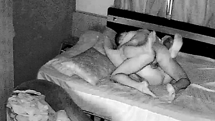 NOVINHO VIU O BOMBADO BRANQUELO E QUIS SOCAR ROLA DENTRO