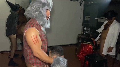 HALLOWEEN no BRASIL, SURUBA e PUTARIA part_2