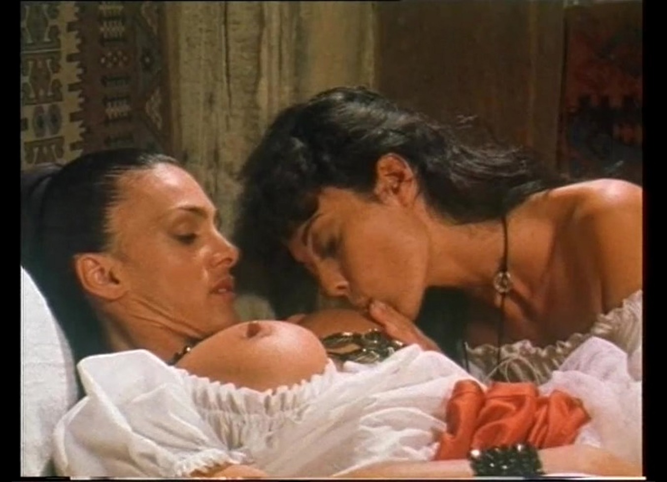 Anita Dark Loves La Venere Bianca