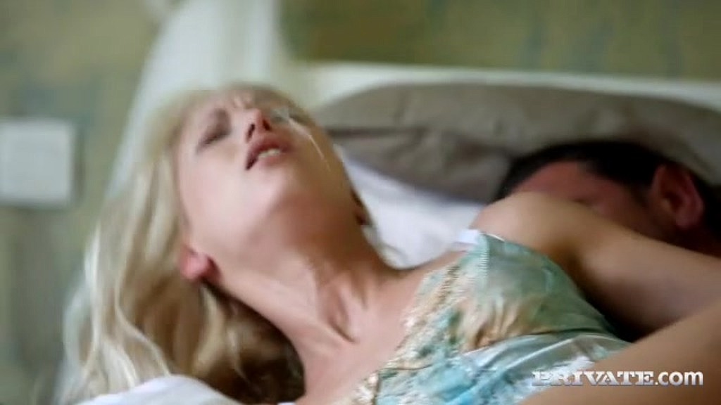 Blonde bombshell Uma Zex rides her man hard and fast