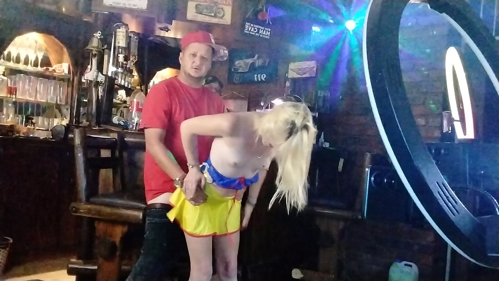 нудно та ігнорується. (Redsparow3434, Bigjoe, 18blondeteen) bored and ignored. (Redsparow3434, Bigjoe, 18blondeteen)