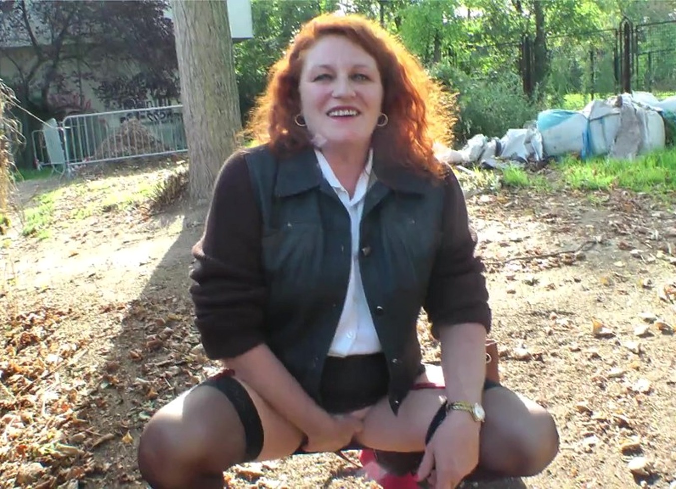 Exclusive : Wife Ass Fucked in Front of Her Cuckold Husband!