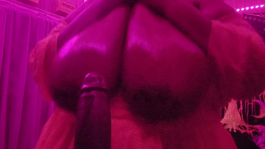 worshipped in pink (Aoraem) worshipped in pink (Aoraem)
