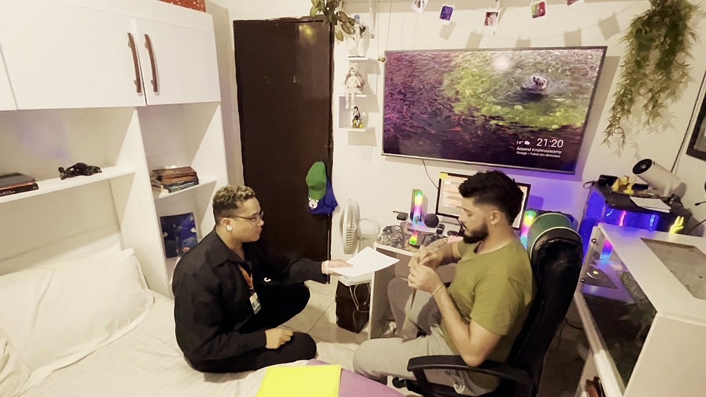 levando o relatorio na casa do chefe (Kaio Dias,Putao Karioca) levando o relatorio na casa do chefe (Kaio Dias,Putao Karioca)