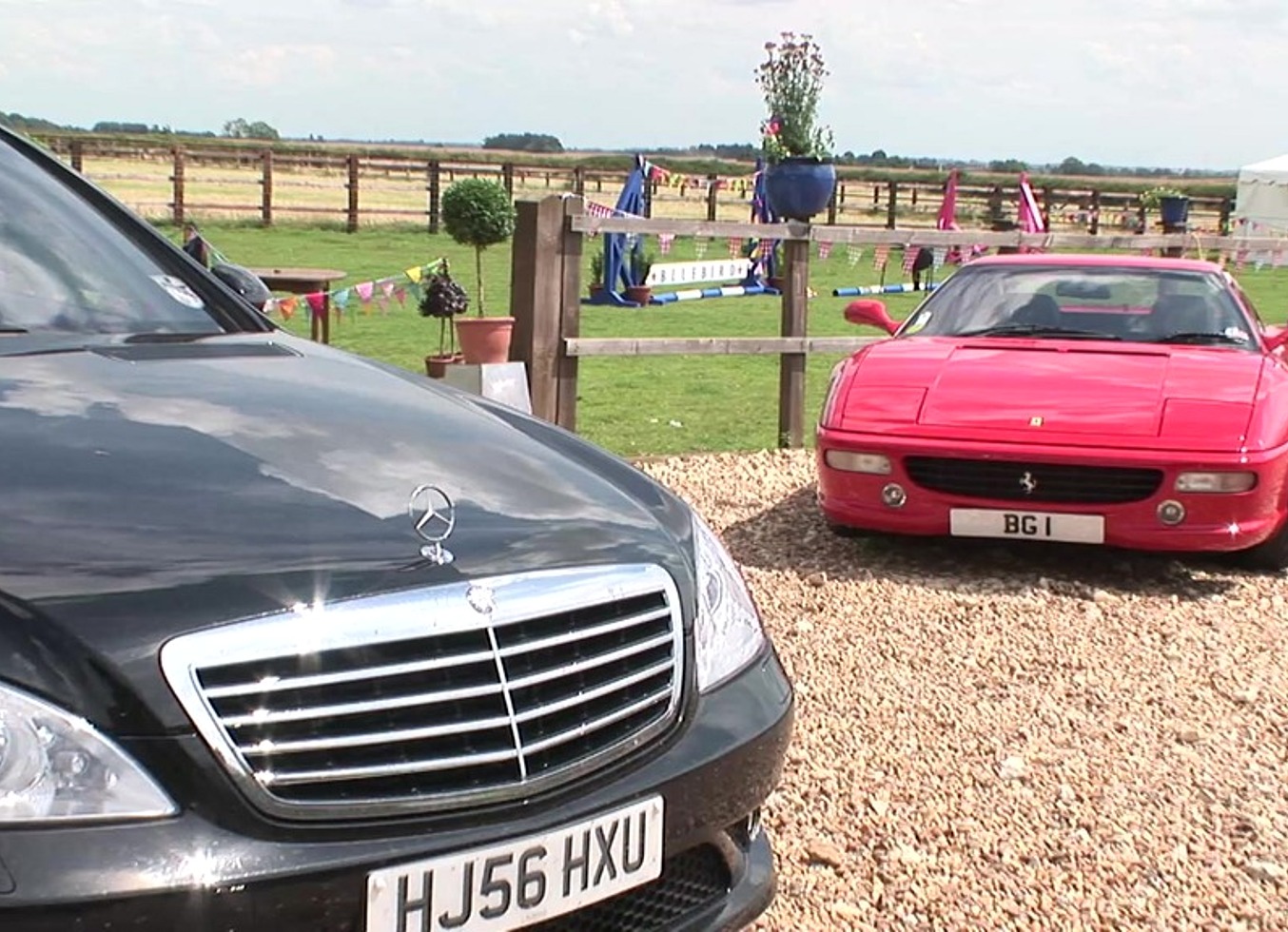 Luna Luxx Licks Victoria Rose's Clit While She Is Getting Ass Fucked