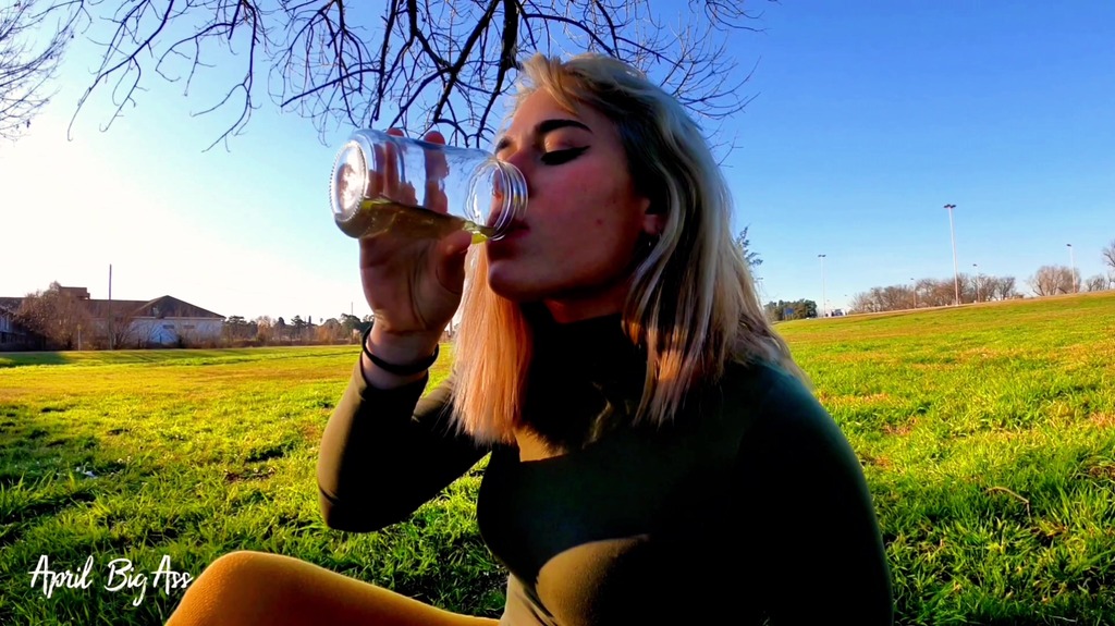 drinking liters of pee in the street with my stepfather, yellow pee and in public!!!
