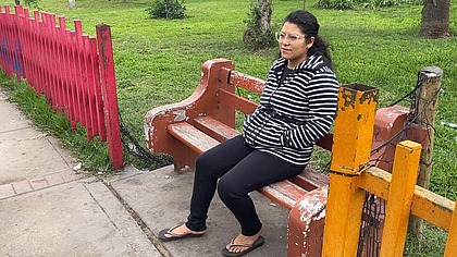 Mi hermanastra tiene el sueno de ser una actriz porno asi que decidi ayudarla haciendo juegos de roll para practicar